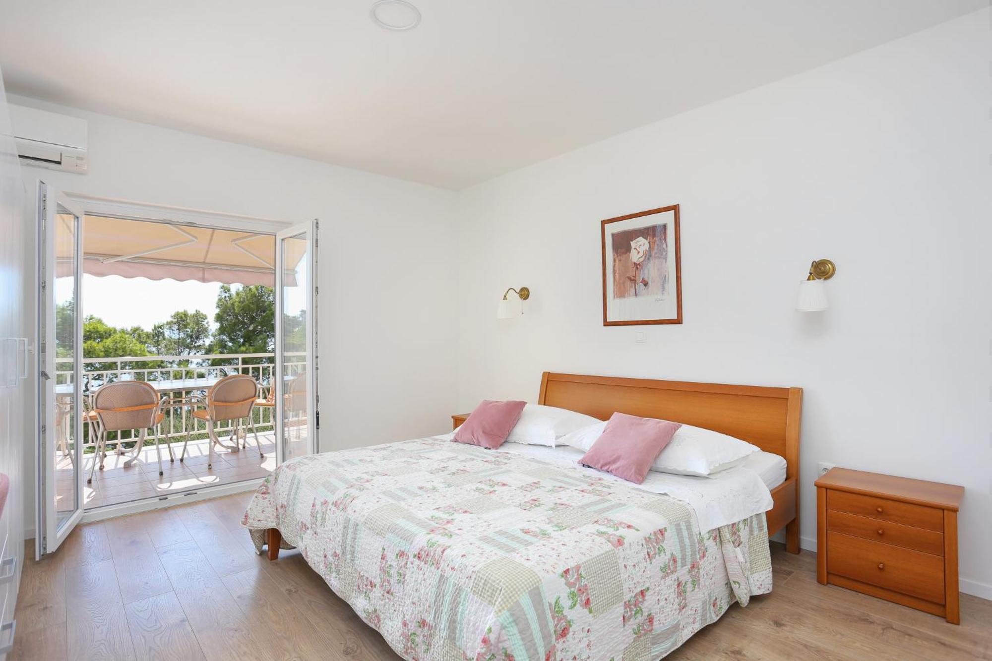 Apartments By The Sea Brela, Makarska - 6688 客房 照片